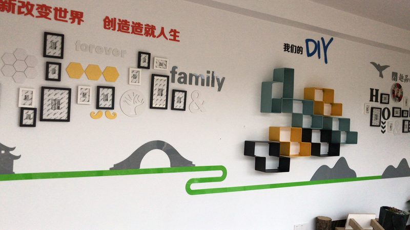 标识标牌：厂家对比与区别解析